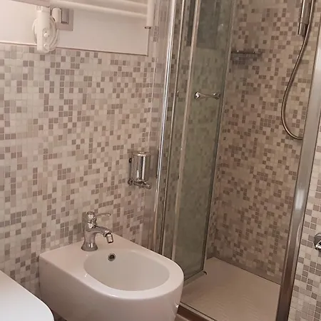罗马玫瑰度假屋 度假居 *
